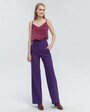 Брюки PA019, цвет: фиолетовый Allweneed Широкие брюки палаццо в пол с застежкой на ряд пуговиц и высокой талией. Дополнены тонким поясом с пряжкой в тон. Способны сделать Ваши ноги бесконечными.
На модели размер XS