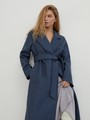 Пальто Oversize из двусторонней ткани, цвет: серо-синий Allweneed
Пальто oversize кроя выполнено из двусторонней ткани с прострочкой в тон. Лаконичная модель оформлена широкими лацканами и мягким поясом на талии. Покатая линия плеча для дополнительной элегантности.
На модели размер XS