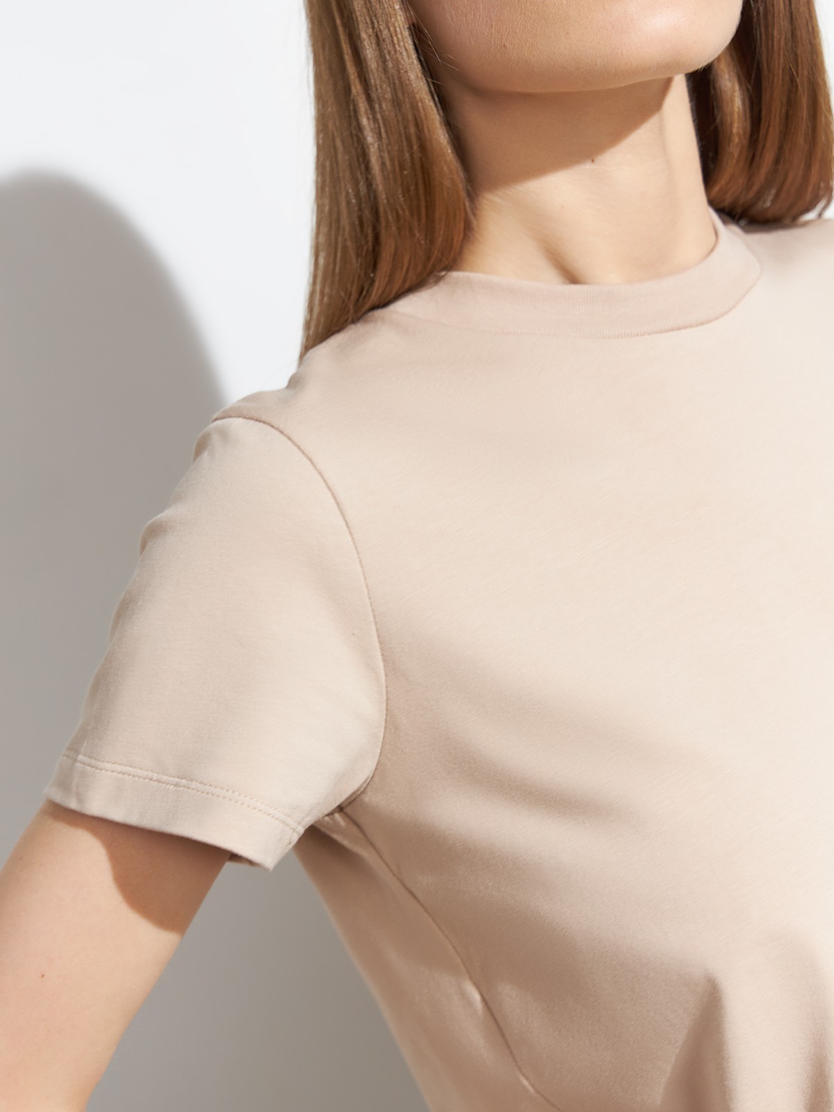 Футболка oversize, цвет: бежевый Allweneed
Футболка из премиального хлопка с добавлением эластана. Универсальный фасон и высокое качество ткани для комфортных образов на каждый день. Благодаря мерсеризации футболка не мнется, не выцветает и долго сохраняет вид новой.
На модели размер S