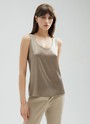 Топ с широкими бретелями , цвет: серо-бежевый Allweneed
Топ из ткани атласного переплетения, которая деликатно переливается на солнце. Широкие бретели для вашего комфорта. Мы добились прекрасной посадки по фигуре благодаря шву на спинке и нагрудным вытачкам. Можно носить комплектом с атласной юбкой из коллекции или сочетать с любимыми джинсами на каждый день. Обратите внимание, что состав модели различается в разных цветовых исполнениях. Да, нам тоже сложно определиться с одним оттенком.
На модели размер XS