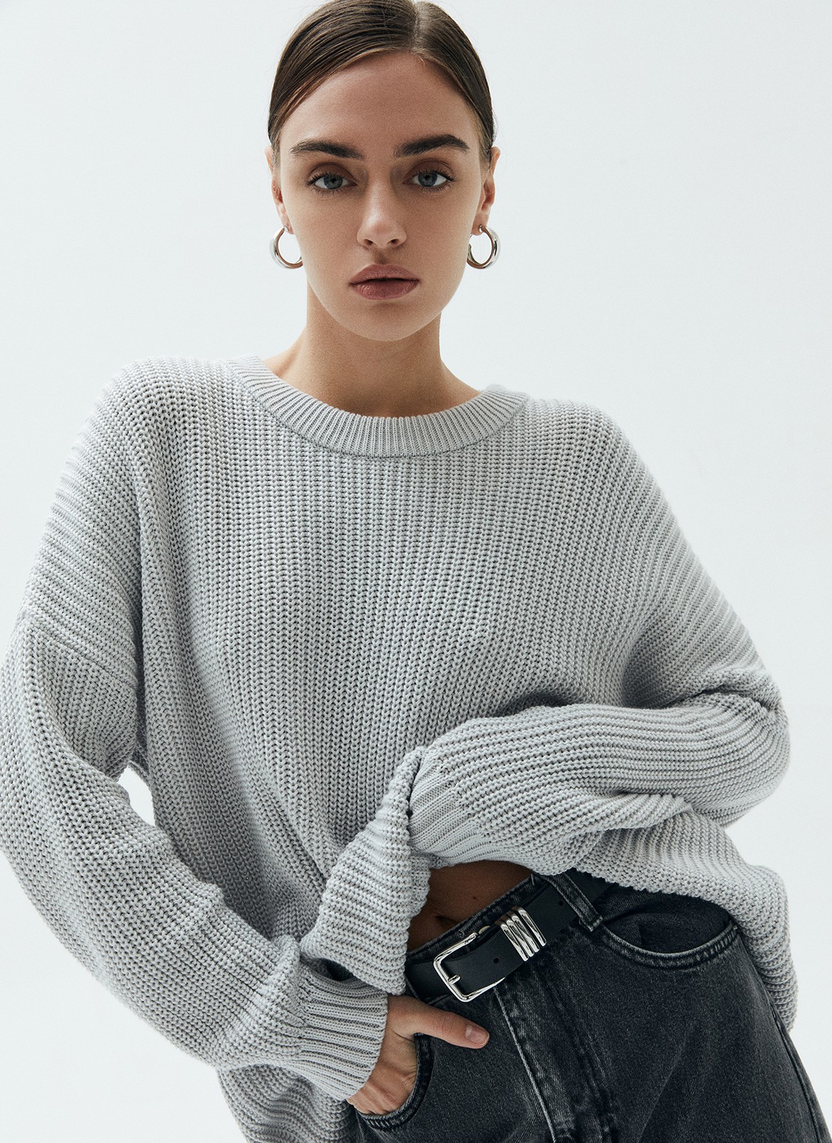 Свитер с круглым вырезом, цвет: светло-серый Allweneed