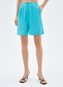 Шорты бермуды льняные костюмные, цвет: ярко-голубой Allweneed
Костюмные шорты изо льна охлаждающего материала, идеального для лета. Модель имеет застёжку на крупную пуговицу и молнию. Благодаря универсальной посадке на линии талии шорты хорошо смотрятся на любой фигуре. Носите их как альтернативу брюкам в жаркое время года.