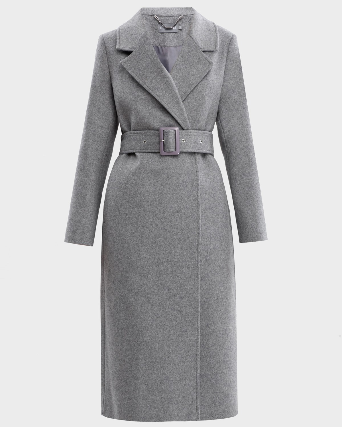 Утепленное пальто-халат с втачанным рукавом классической посадки и английским воротником. Дополнено поясом с пряжкой в тон изделия. Благодаря утонченному крою и утеплителю в подкладке с пальто можно создавать элегантные и женственные зимние образы.

Модель будет согревать вас до -10 градусов.

На модели размер XS