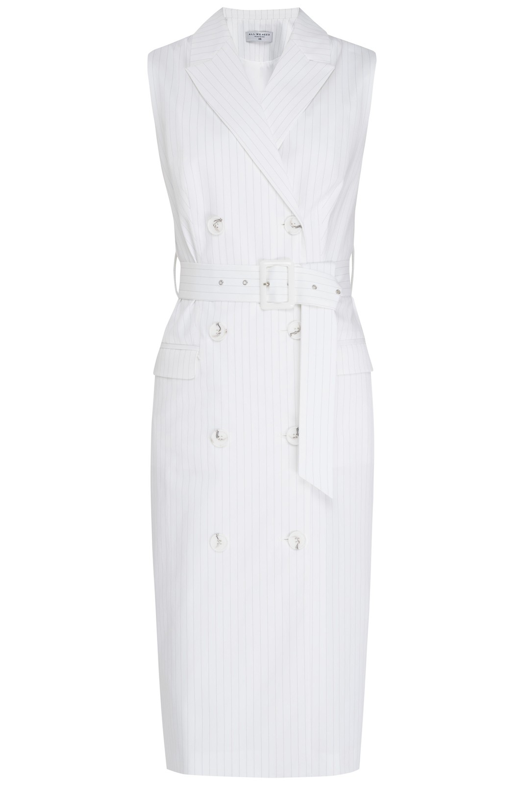 Двубортное платье-жакет длины миди без рукавов с посадкой по фигуре. Дополнено поясом в тон с пряжкой в тон и клапанами на карманах. С ним Вы можете собрать элегантый, вечерный или деловыйобраз.

На модели размер XS