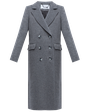 Двубортное пальто прямого кроя длины миди из мягкой шерсти на подкладе с двумя шлицами. Дополнено хлястиком на спинке. Главное преимущество этой модели - структурированный силуэт.

На модели размер XS