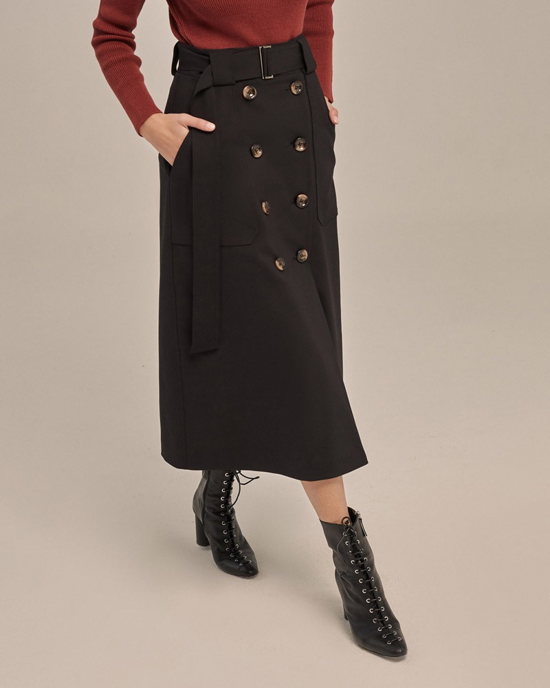 Юбка-трапеция двубортная миди, цвет: Черный Allweneed Двубортная юбка,расширенная к низу, с отрезным поясом,застегивающимся на 1 пуговицу и 1 глазковую петлю. Съемный пояс позволяет дополнять образ подходящими аксессуарами. Юбку можно сочетать как со строгой рубашкой, так и с расслабленной блузой для вечернего выхода.
На модели размер XS