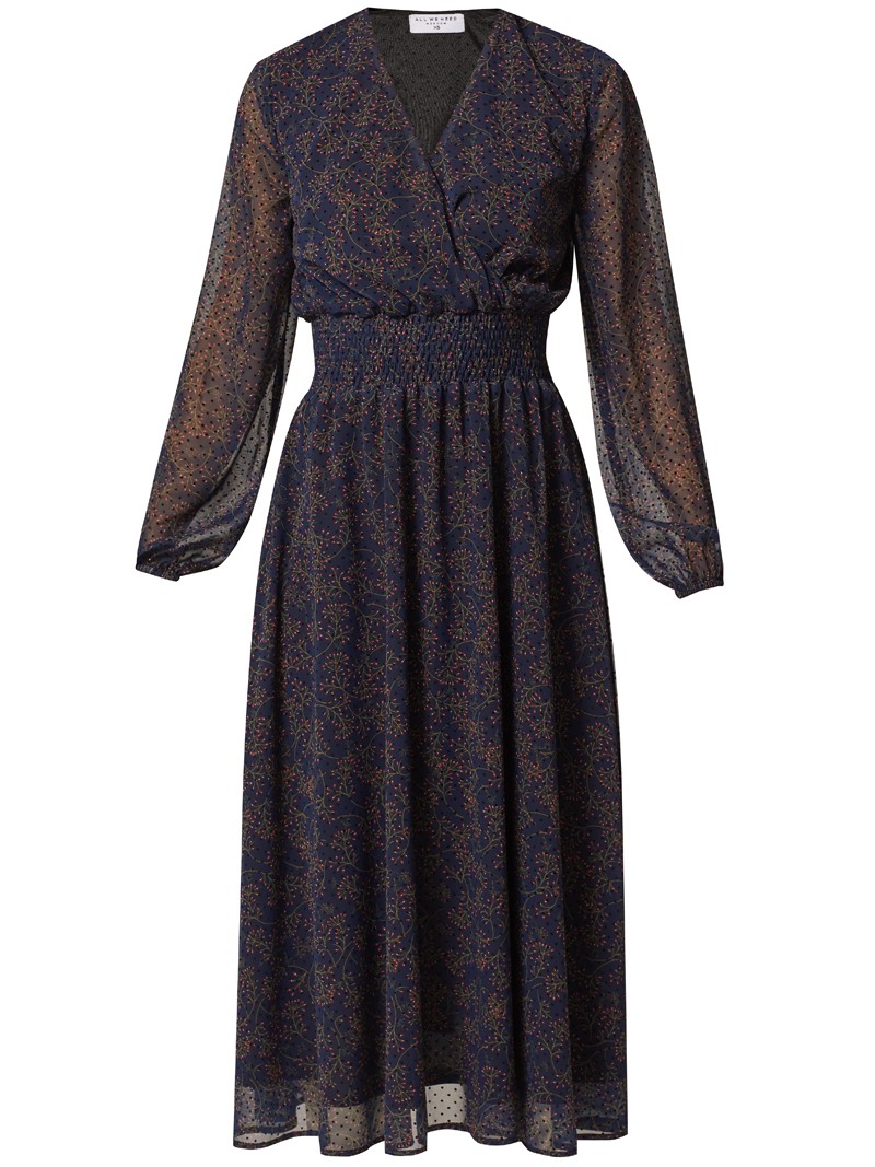 Платье с широкими рукавами и имитацией запАха, застегивается на молнию. Лиф и юбку соединяет пояс со строчками-резинками. Имитация запАха приблизит любую фигуру к песочным часам. Идеальный вариант для создания женственного образа. Дополните свой лук босоножками на каблуке и отправляйтесь на вечеринку.

На модели размер XS