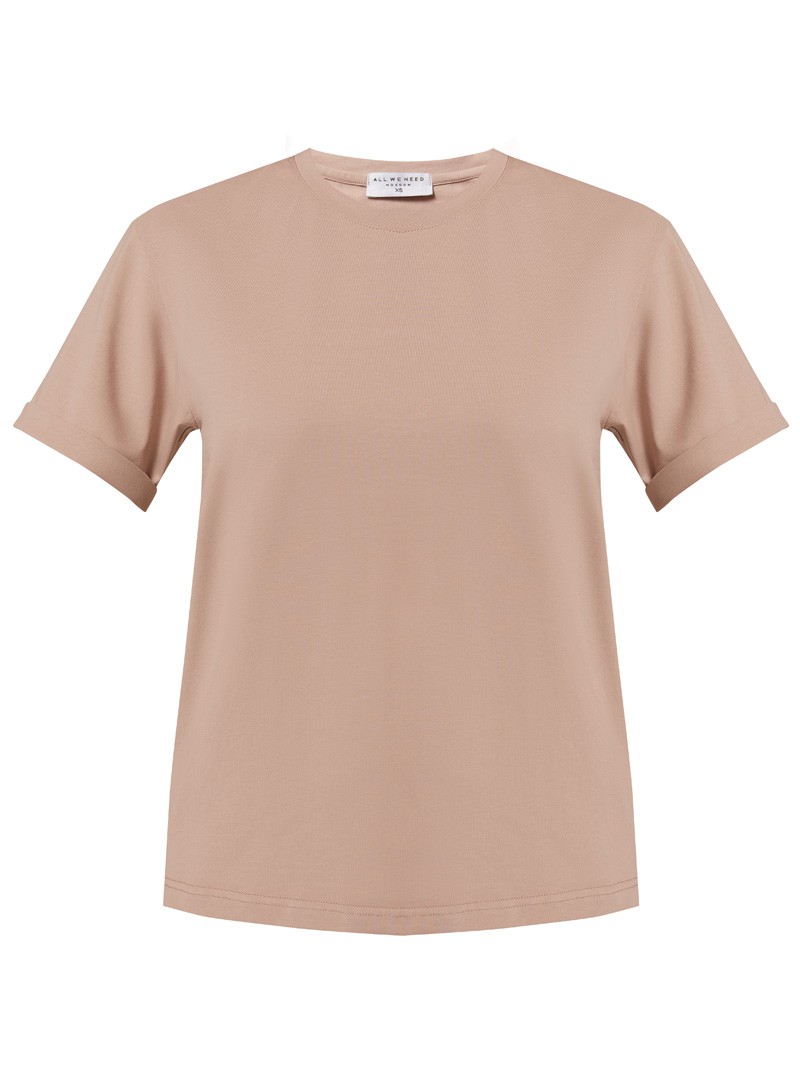 Футболка в стиле boyfriend, цвет: бежевый Allweneed Футболка свободного кроя из слегка тянущегося хлопкового материала. Благодаря специальной силиконовой обработке ткань почти не мнётся. Прошлую партию футболок вы раскупили меньше чем за неделю, поэтому в новой коллекции мы увеличили партию и выпустили их в новыхбазовых, пастельных и приглушенных цветах.