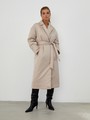 Пальто-халат миди на синтепоне на кнопках, цвет: бежевый Allweneed
Однотонное пальто-халат на синтепоне. Модель с пиджачным воротником и приспущенным плечевым швом. Мягкий пояс на талии подчеркивает силуэт. Застежка на кнопки.
Пальто выдержит холод и будет греть вас до -10 градусов.
На модели размер XS