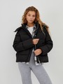Пуховик укороченный, цвет: Черный Allweneed Укороченный прямой пуховик. Застежка на кнопки и молнию. Модель дополнена караманами. Ткань водоотталкивающая, не пропускает влагу и быстро сохнет в помещении.
Благодаря утеплителю пуховик способен выдержать холода до -25 градусов.
На модели размер XS
