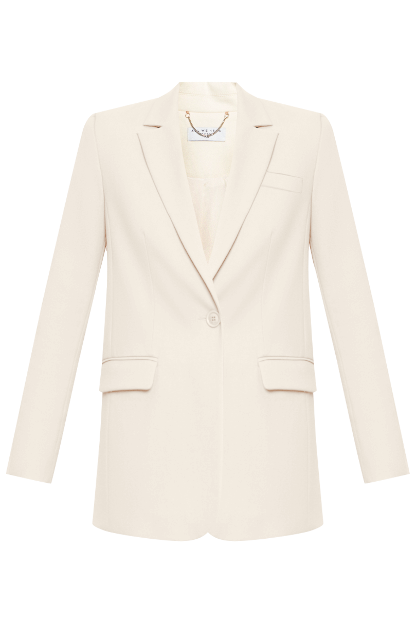Костюмный жакет однобортного кроя с кантиком оформлен тонкими заостренными лацканами и застежкой на пуговицу.

На модели размер XS