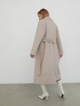 Пальто-халат, цвет: светло-бежевый Allweneed Утонченное пальто-халат А-силуэта. Модель дополнена широким поясом в тон основной ткани.
На модели размер XS