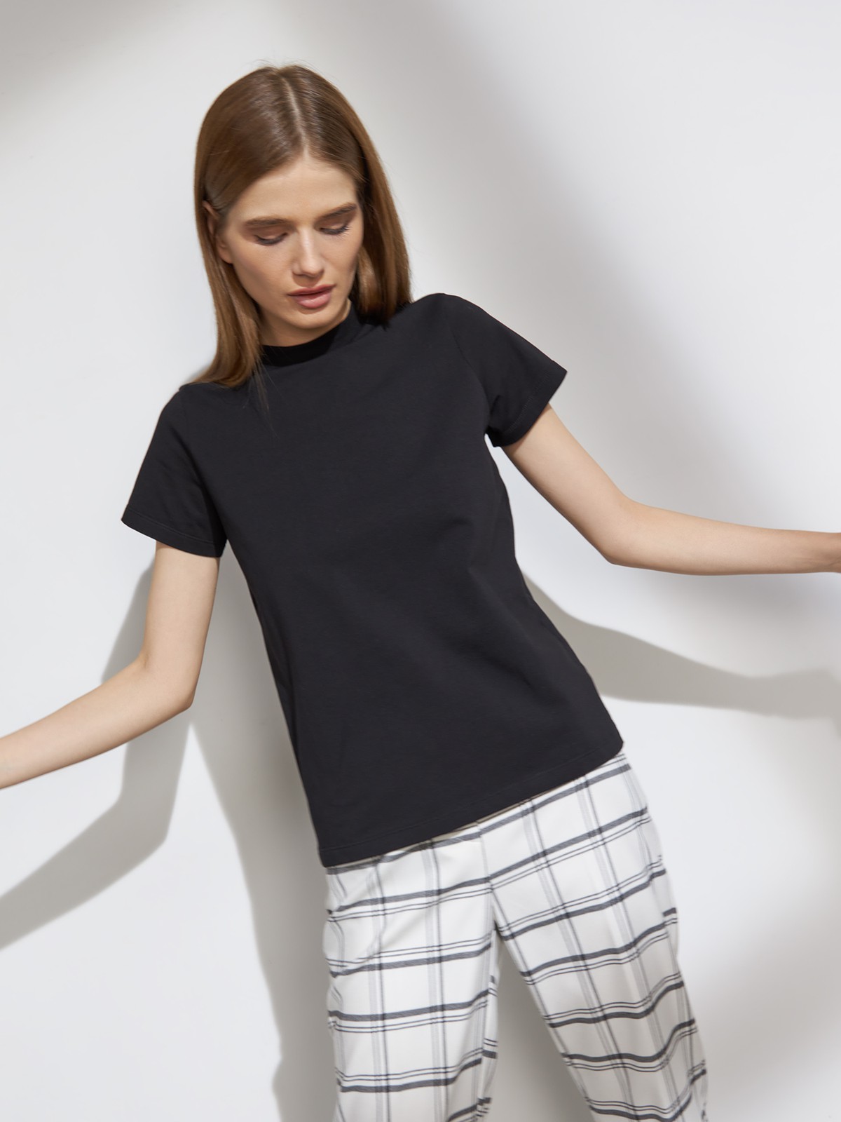 Футболка oversize, цвет: Черный Allweneed
Футболка из премиального хлопка с добавлением эластана. Универсальный фасон и высокое качество ткани для комфортных образов на каждый день. Благодаря мерсеризации футболка не мнется, не выцветает и долго сохраняет вид новой.
На модели размер S