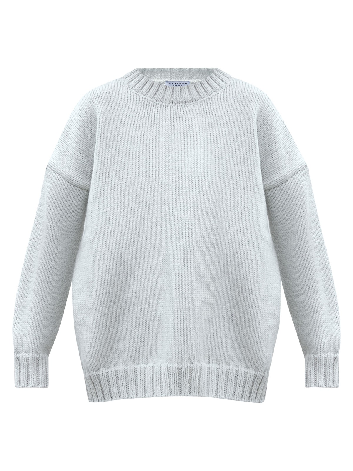 Джемпер oversize, цвет: светло-серый Allweneed
Объемный, теплый, уютный именно такой джемпер хочется видеть в своем гардеробе осенью. Новинка выполнена из смесовой шерсти и оформлена объемной ребристой окантовкой. Oversize крой создаст расслабленный образ, а свободный рукав не сковывает движения. Носите с любимыми джинсами, брюками широкого кроя или юбкой-карандаш. Три оттенка на выбор: молочный, серый и ярко-синий для любой внешности.
На модели размер XS\S