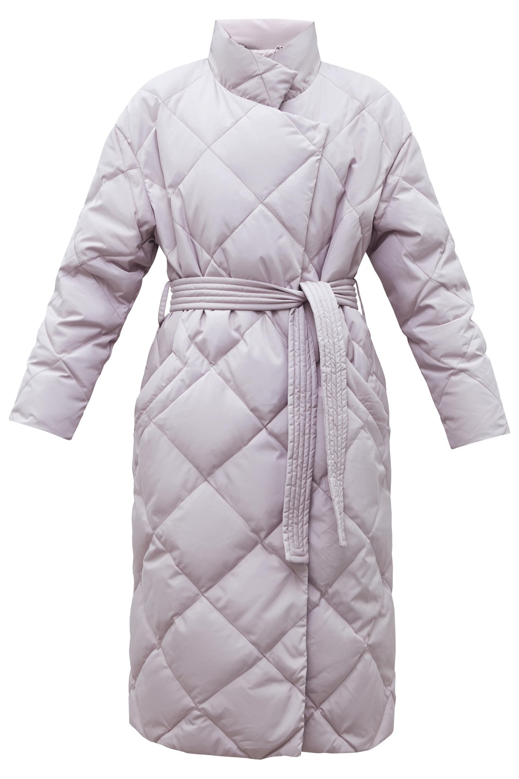 




Пуховик длины миди со стежкой в ромбик. Модель напоминает теплое и уютное одеяло, в котором можно спрятаться от мороза. Стежка является акцентной деталью модели. Пуховик имеет прорезные карманы и мягкий пояс на талии. Держит тепло до - 25. Для прогулки подберите шапку и шарф к пуховику. Изделие имеет водоотталкивающий эффект. В сильный дождь использование зонта обязательно.

