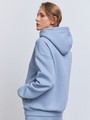 Худи из трикотажа, цвет: серо-голубой Allweneed
Худи из мягкого трикотажа с начесом.Модель свободного кроя и широким рукавом для ощущения комфорта. Капюшон с кнопками защищает от ветра и мелкого дождя. Носите с трикотажными брюками в тон, когда планируете активный день в городе или ленивый день дома.