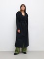 Однобортное пальто оверсайз из шерсти и кашемира с разрезами, цвет: Черный Allweneed
Классическое однобортное пальто на трех пуговицах. Если не знаете, что надеть сегодня, надевайте это пальто и не прогадаете. Мы создали модель премиального качества из шерсти и кашемира, чтобы вы могли каждый день выглядеть утонченно и дорого. Носите его с поясом для женственных образов или без, когда захотите эффекта oversize. Два базовых цвета на ваш выбор: бежевый и черный.
Температурный режим до +5 C.
На модели размер XS/S