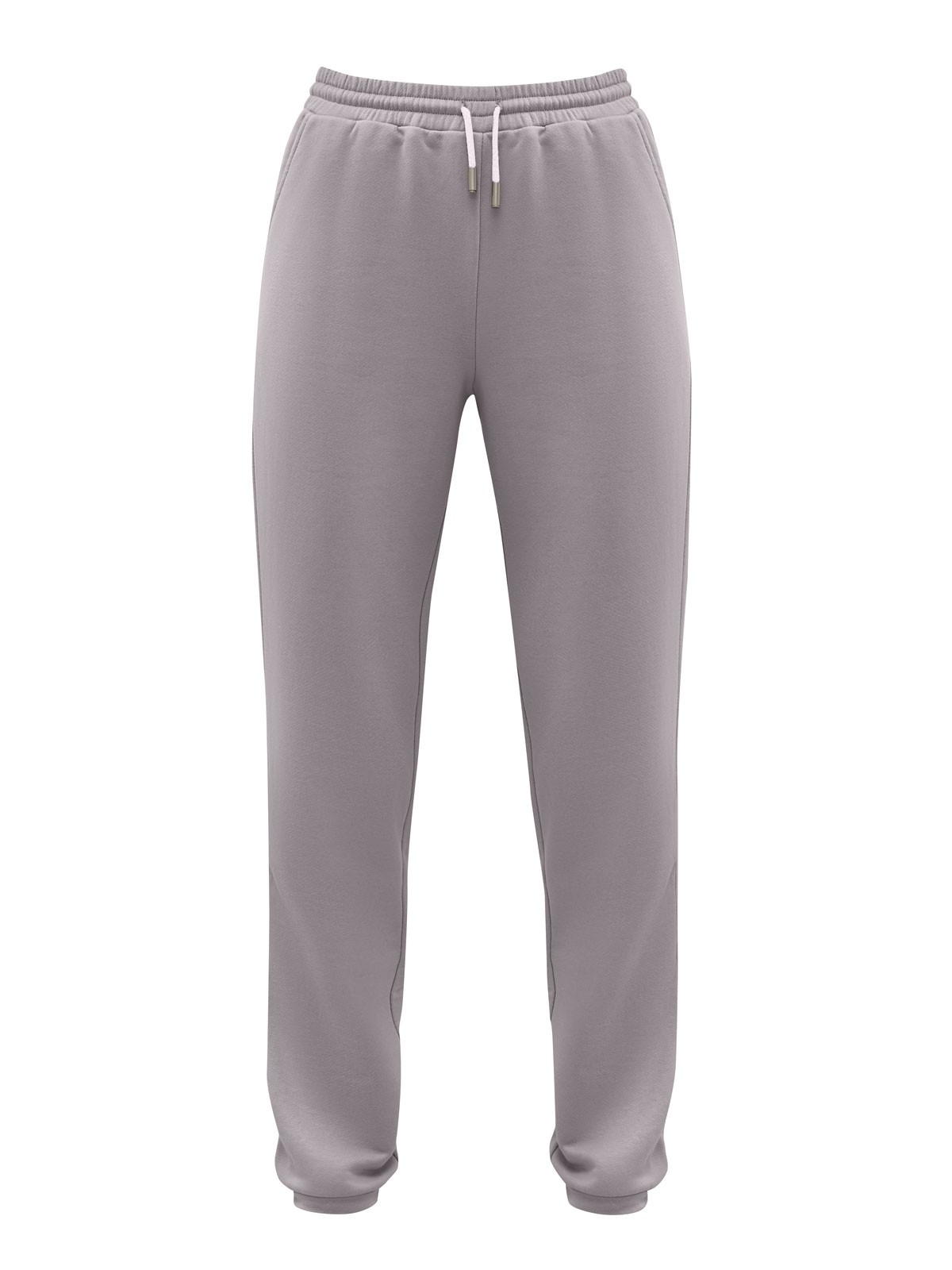 Брюки свободного спортивного силуэта. Модель дополнена манжетами из основной ткани по низу изделия и карманами по боковым швам. На поясе у брюк пояс, регулируемый завязками. Дополните свой образ толстовкой в тон изделия.

На модели размер XS