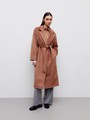 Пальто-халат, цвет: кэмел Allweneed
Наш бестселлер, пальто-халат с отложным воротником и треугольными лацканами. Теплая шерсть с мягким отливом - лучший материал для демисезонного пальто. Мы любим это пальто за мягкий нрав: свободный фасон без застежки, широкий пояс, которым можно подчеркнуть талию или оставить пальто распахнутым при желании. Лаконичность линий делает его универсальным для практически любого образа и стиля.
Температурный режим до +5 C.
На модели размер XS