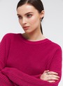 Свитер с круглым вырезом, цвет: Ярко-розовый Allweneed Хлопковый свитер крупной вязки с круглым вырезом. В нем удобно и уютно, его обладательница будет выглядеть как никогда женственно и изящно. Нежный хлопок дышит и позволяет поддерживать оптимальный температурный режим.
На модели размер one size