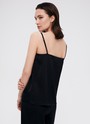 Топ на тонких бретелях, цвет: Черный Allweneed
Топ из ткани атласного переплетения. Тонкие бретели можно регулировать по спинке. Есть короткая нагрудная вытачка. Глубокое овальное декольте для вечерних образов в стиле casual. Для лучшей посадки рекомендуем подбирать размер с учетом свободного облегания, без натяжения в швах. Раскрываем секрет: топ отлично подчеркивает красоту загара. Носите с атласными юбками или джинсами.
На модели размер XS