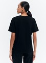 Футболка в стиле Boyfriend, цвет: Черный Allweneed Футболка свободного кроя из слегка тянущегося хлопкового материала. В новой коллекции мы выпустили футболки в новыхбазовых, пастельных и приглушенных цветах.
На модели размер S