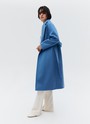 


Наш бестселлер, пальто-халат с отложным воротником и треугольными лацканами. Теплая шерсть с мягким отливом - лучший материал для демисезонного пальто. Мы любим это пальто за мягкий нрав: свободный фасон без застежки, широкий пояс, которым можно подчеркнуть талию или оставить пальто распахнутым при желании. Лаконичность линий делает его универсальным для практически любого образа и стиля.

Температурный режим до +5 C.

На модели размер XS