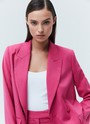 Двубортный жакет Oversize, цвет: фуксия Allweneed
Двубортный жакет свободного силуэта. Два накладных кармана по бокам. Классическая линия плеча. Мы знаем, что вы полюбили модели oversize, поэтому приготовили для вас вариацию жакета в новом исполнении. Четыре оттенка: три базовых и один акцентный. Носите с брюками изколлекции или с джинсамина встречу с подругами.