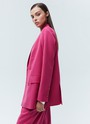 Двубортный жакет Oversize, цвет: фуксия Allweneed
Двубортный жакет свободного силуэта. Два накладных кармана по бокам. Классическая линия плеча. Мы знаем, что вы полюбили модели oversize, поэтому приготовили для вас вариацию жакета в новом исполнении. Четыре оттенка: три базовых и один акцентный. Носите с брюками изколлекции или с джинсамина встречу с подругами.