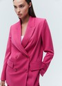 Двубортный жакет Oversize, цвет: фуксия Allweneed
Двубортный жакет свободного силуэта. Два накладных кармана по бокам. Классическая линия плеча. Мы знаем, что вы полюбили модели oversize, поэтому приготовили для вас вариацию жакета в новом исполнении. Четыре оттенка: три базовых и один акцентный. Носите с брюками изколлекции или с джинсамина встречу с подругами.