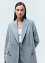 Двубортный жакет Oversize, цвет: серый Allweneed
Двубортный жакет свободного силуэта. Два накладных кармана по бокам. Классическая линия плеча. Мы знаем, что вы полюбили модели oversize, поэтому приготовили для вас вариацию жакета в новом исполнении. Четыре оттенка: три базовых и один акцентный. Носите с брюками изколлекции или с джинсамина встречу с подругами.