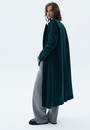 ДВУБОРТНОЕ УДЛИНЁННОЕ ПАЛЬТО, цвет: темно-изумрудный Allweneed
Двубортное пальто длины миди из итальянской шерстяной ткани. Модель прямого силуэта с классической линией плеч. Два накладных кармана. Пальто, которое подойдет к лаконичному образу на каждый день и к строгому костюму и вечернему платью. Ткань высокого качества имеет характерный легкий отблеск, что добавляет образу немного шика. Модель достаточно свободная, поэтому вы можете легко передвигаться по городу.
Температурный режим до +5 C