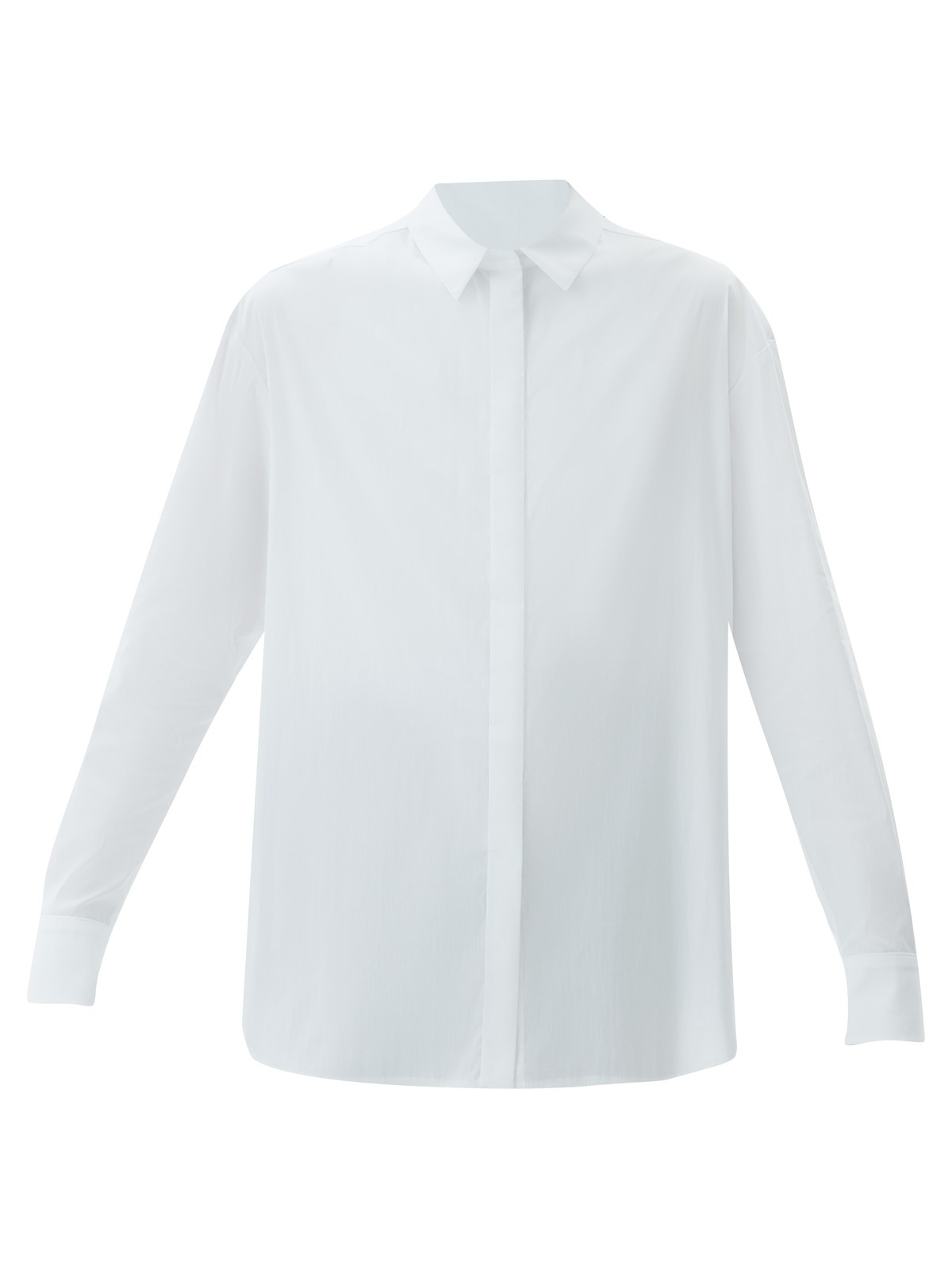 Рубашка oversize, цвет: белый Allweneed Рубашка oversize кроя с отложным воротником изастежкой на пуговицы. Длинные рукава с классическими манжетами. Слегка удлиненная спинка. Носите навыпуск или заправленной в контрастную юбку, шорты или брюки.