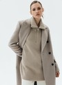 Пальто двубортное удлиненное, цвет: СЕРО-БЕЖЕВЫЙ МЕЛАНЖ Allweneed Двубортное пальто длины миди из итальянской шерстяной ткани. Модель прямого силуэта с классической линией плеч. Два накладных кармана. Пальто, которое подойдет к лаконичному образу на каждый день и к строгому костюму и вечернему платью. Ткань высокого качества имеет характерный легкий отблеск, что добавляет образу немного шика. Модель достаточно свободная, поэтому вы можете легко передвигаться по городу.
Температурный режим до +5 C