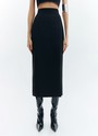 Юбка миди прямая, цвет: Черный Allweneed
Прямая юбка длины миди. Имеет классический крой и длину. Акцентом является высокий разрез на передней половинке изделия. Юбка с отрезным поясом и застёжкой на потайную молнию. Благодаря крою изделие идельно садится по фигуре. Рекомендуем носить с лонгсливом и кедами, а для более чувственного образа используйте топ с жакетом и высокие сапоги.