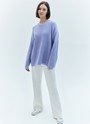 Свитер oversize, цвет: лавандовый Allweneed
Хлопковый свитер крупной вязки. Модель свободного силуэта, с круглой горловиной. Легко вписывается в весенний гардероб. Материал дышит и позволяет поддерживать оптимальный температурный режим. Мы рекомендуем носить его как самостоятельно, так и надеть под него футболку или рубашку. Это одна из наших любимых моделей для прогулок или уютных посиделок с подругой.