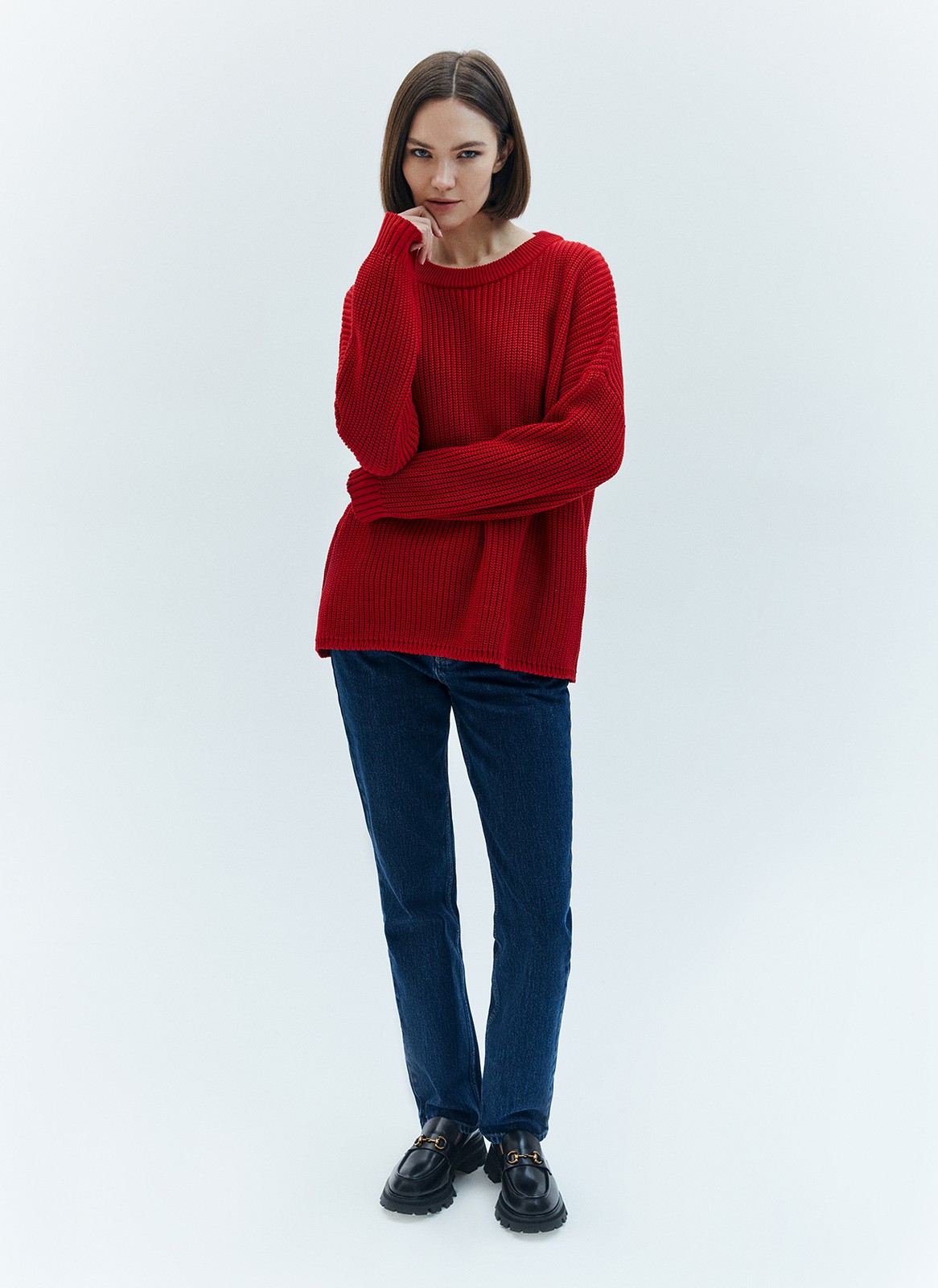 Свитер oversize, цвет: ягодный Allweneed
Хлопковый свитер крупной вязки. Модель свободного силуэта, с круглой горловиной. Легко вписывается в весенний гардероб. Материал дышит и позволяет поддерживать оптимальный температурный режим. Мы рекомендуем носить его как самостоятельно, так и надеть под него футболку или рубашку. Это одна из наших любимых моделей для прогулок или уютных посиделок с подругой.