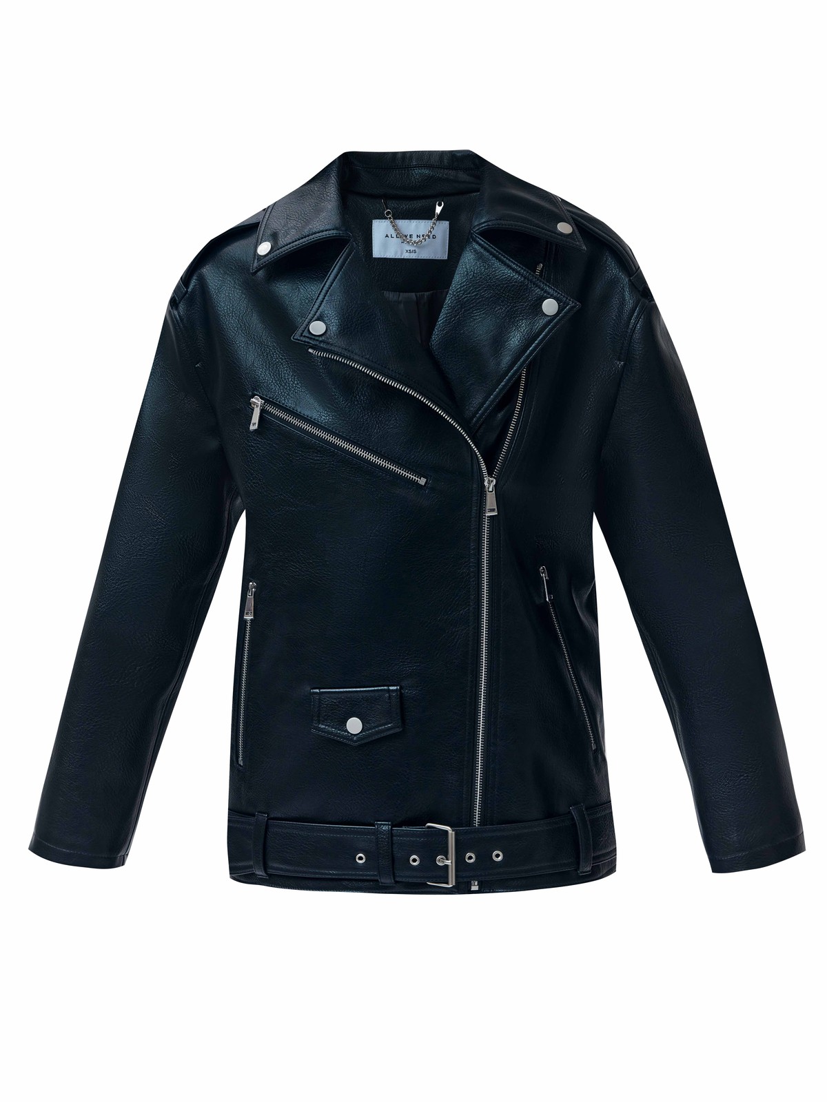 


Косуха из экокожи с отложным воротником, широким поясом с прямоугольной пряжкой и ассиметричной застёжкой на молнию. Металлическая фурнитура добавляет модели глянцевого лоска. Паты на плечах и передние боковые карманы на молниях классические для модели элементы. Изделие с подкладочной тканью. Создана для тех, кому хочется внести дерзости в свой стиль. Можно сочетать как с летящим платьем, так и с лонгсливом в паре с джинсами.