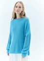 Свитер oversize, цвет: ярко-голубой Allweneed
Хлопковый свитер крупной вязки. Модель свободного силуэта, с круглой горловиной. Легко вписывается в весенний гардероб. Материал дышит и позволяет поддерживать оптимальный температурный режим. Мы рекомендуем носить его как самостоятельно, так и надеть под него футболку или рубашку. Это одна из наших любимых вещей для прогулок или спокойных вечеров.