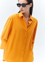 Рубашка oversize льняная, цвет: ОРАНЖЕВЫЙ Allweneed
Свободная рубашка изо льна. Натуральный лён хорошо отводит влагу, пропускает воздух и не вызывает аллергических реакций. Классический воротник, широкие манжеты и застёжка на пуговицы в тон. Спущенное плечо для свободы движений и дополнительного охлаждения. Рекомендуем сочетать с брюками или шортами из новой коллекции. В рубашке будет комфортно отправиться на пляж, прогулку по набережной или выйти в город.