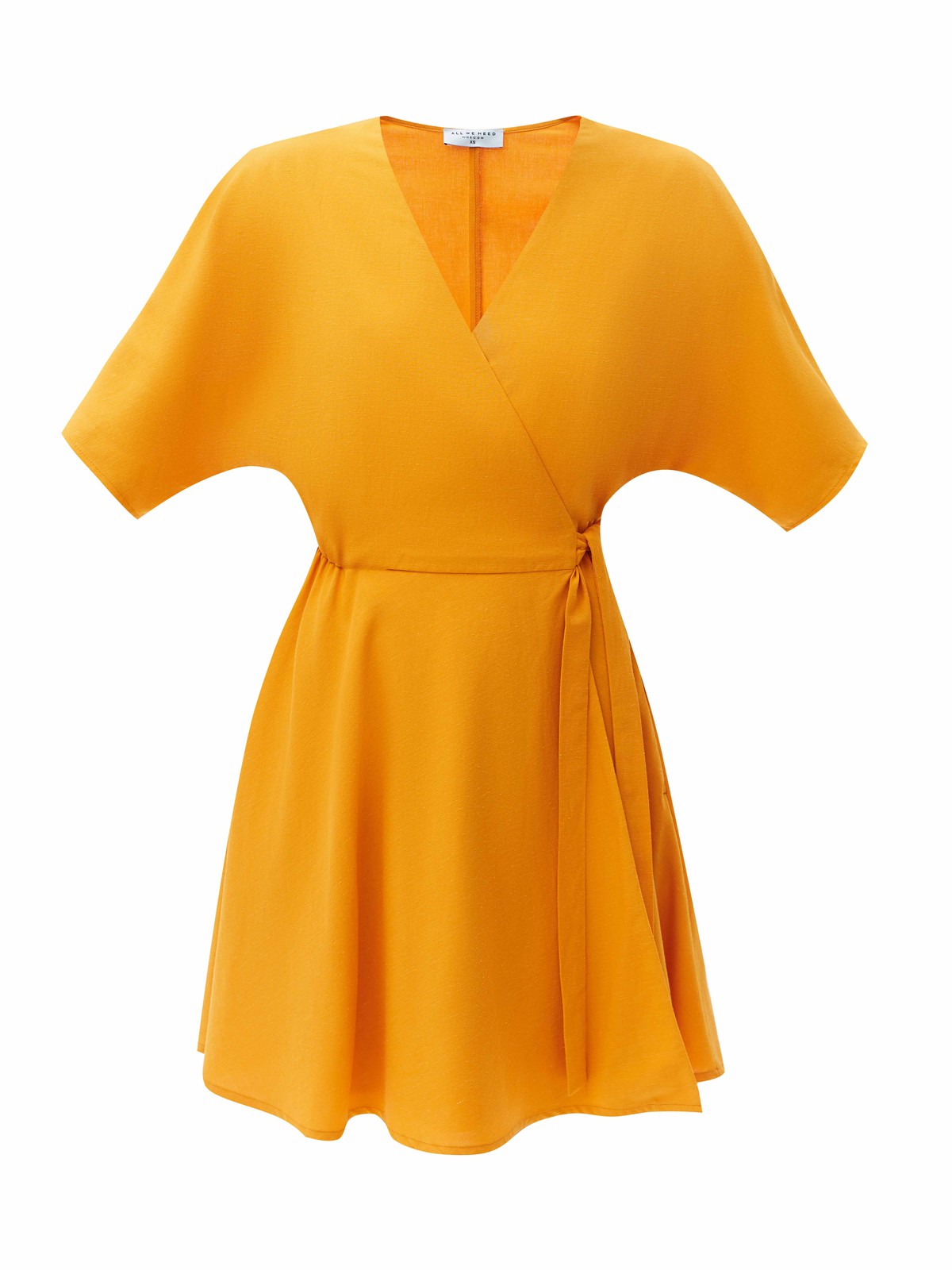 Платье с запахом мини, цвет: ОРАНЖЕВЫЙ Allweneed
Платье длины мини из вискозы и льна. Модель с запахом на уровне талии для правильного акцента. Широкие рукава позволяют ощущать свободу в движении. Запах формирует красивый v-образный вырез. Лёгкое платье, в котором можно насладиться закатом на море или собраться с подругами на летней веранде.