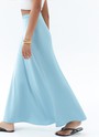 Юбка миди по косой, цвет: серо-голубой Allweneed
Летящая юбка длины миди из вискозы. Актуальный крой по косой безупречно садится на любую фигуру. Мы спрятали молнию в боковой шов для вашего удобства. Ткань имеет лёгкий сатиновый блеск и красиво струится при ходьбе, напоминая натуральный шёлк. Носите юбку с блузами, топами и рубашками.