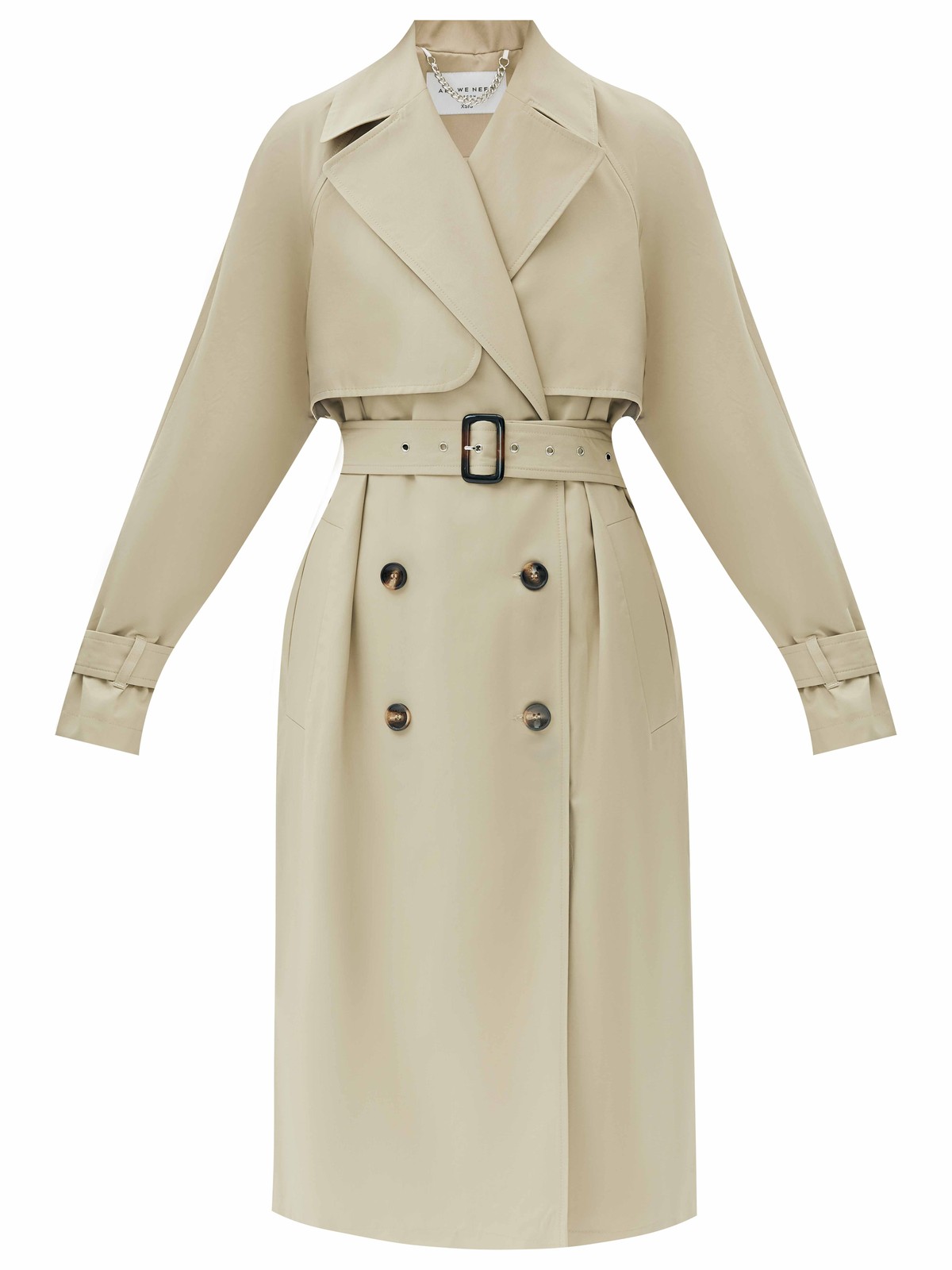Тренч, цвет: бежевый Allweneed Плащ двубортного кроя с застёжкой на крупные контрастные пуговицы. Мы сохранили все детали классической модели: отлетную кокетку, А-силуэт, манжеты для фиксации рукава и длинный пояс на талии. Мы любим плащ за то, что с ним можно составлять женственные и универсальные повседневные образы.