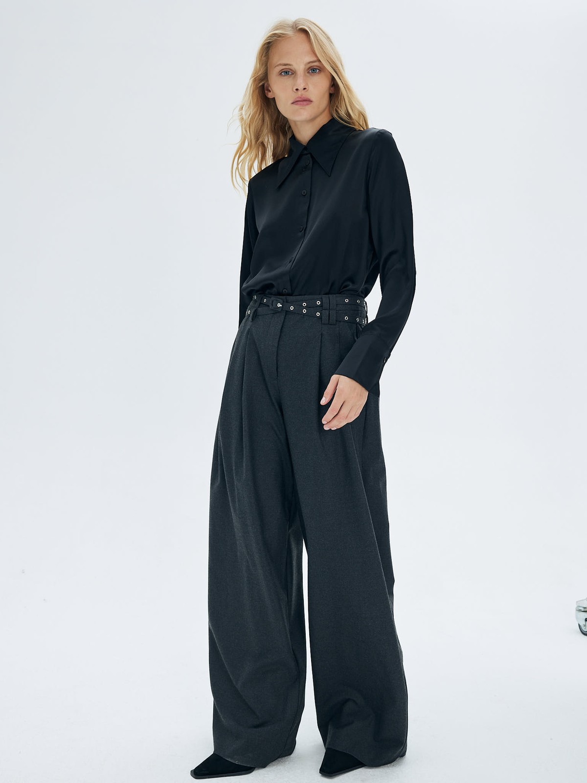 Шелковая рубашка с широким воротником, цвет: Черный Allweneed