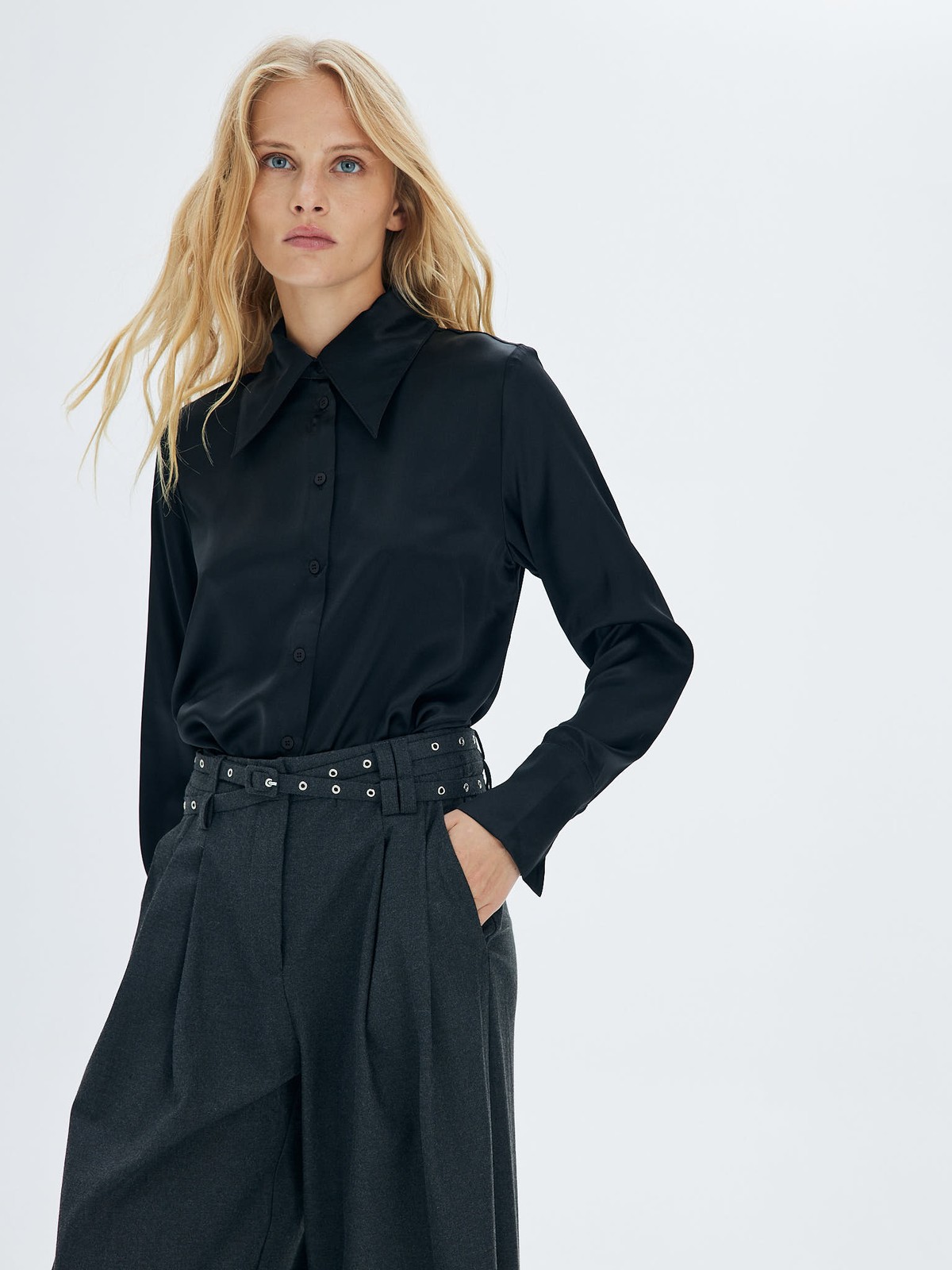 Шелковая рубашка с широким воротником, цвет: Черный Allweneed